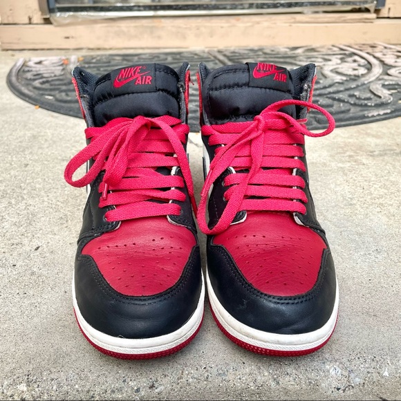 Nike Air Jordan 1 Mid Gym Red - Picture 3 of 5